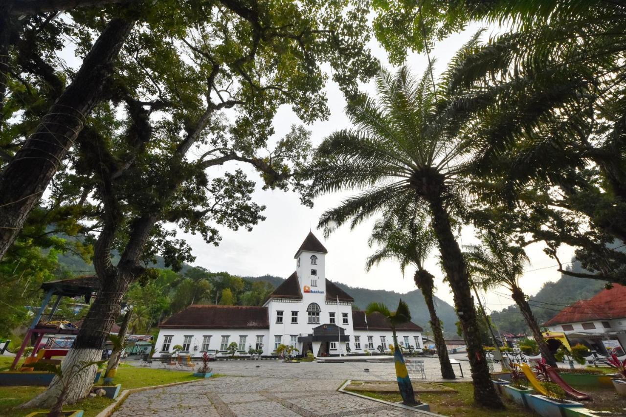 Khas Ombilin Hotel Sawahlunto Exterior photo